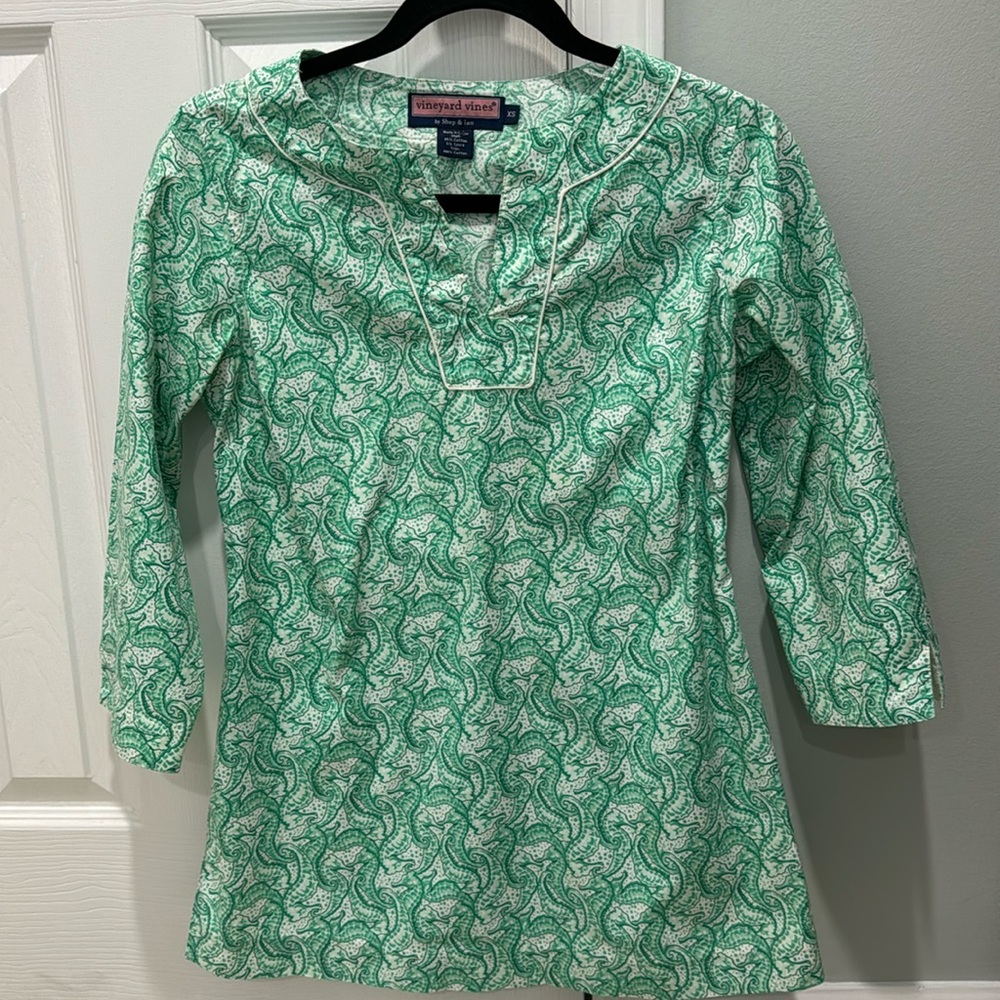Vineyard Vines 3/4 sleeve tunic size XS.